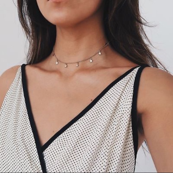 Star Choker Necklace (Gold) - Picture 2 of 3
